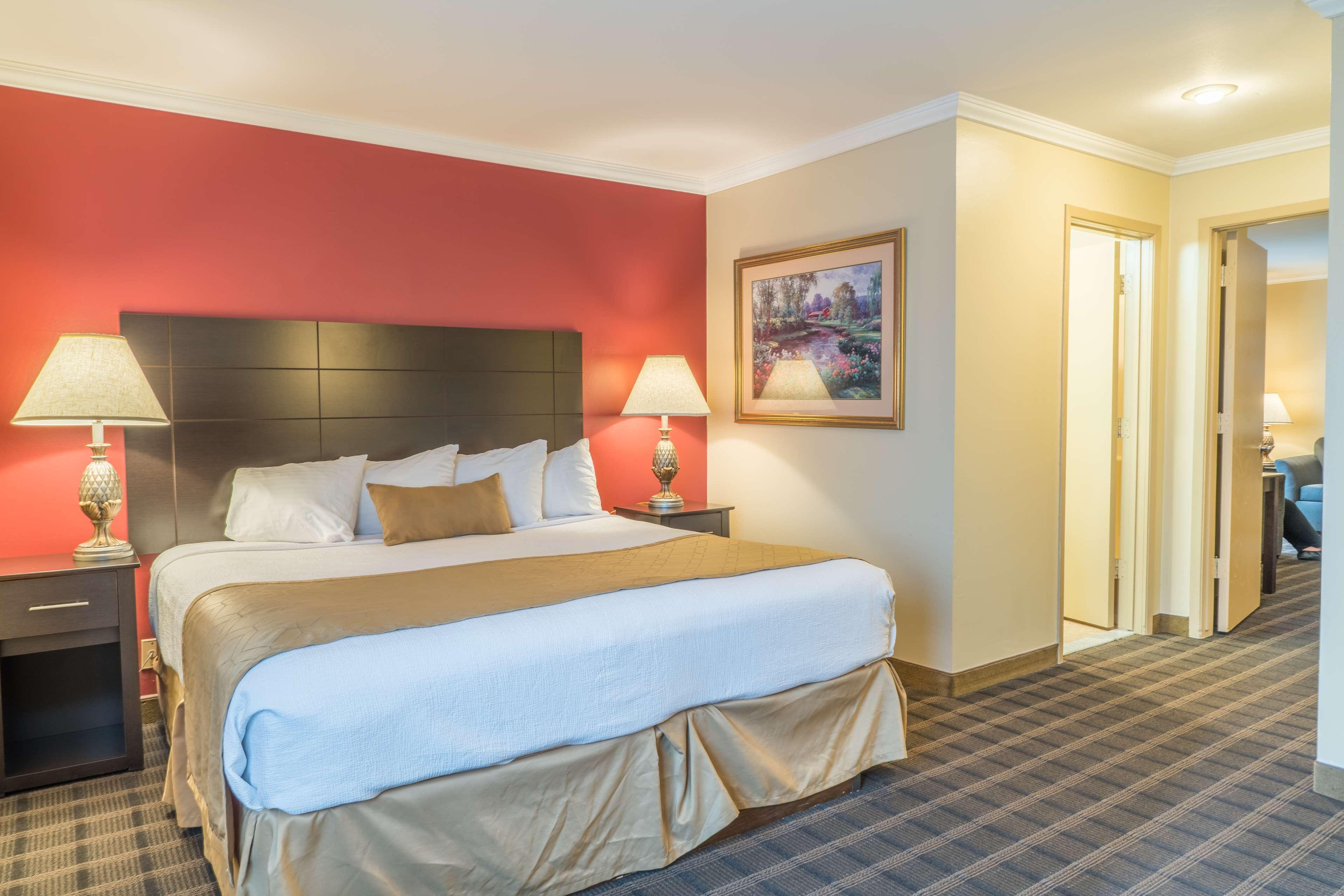 Best Western Inn & Suites Ontario Dış mekan fotoğraf