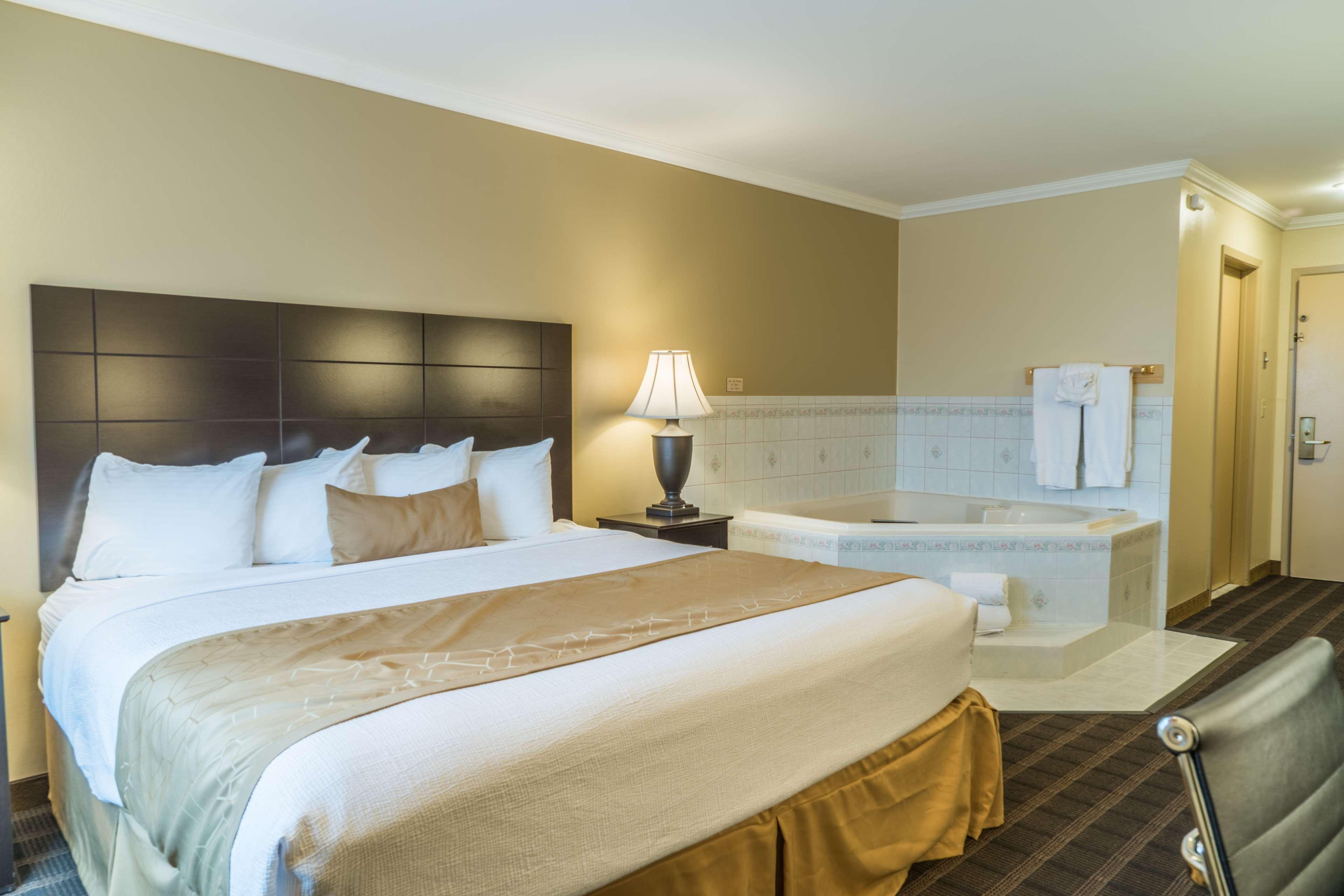 Best Western Inn & Suites Ontario Dış mekan fotoğraf
