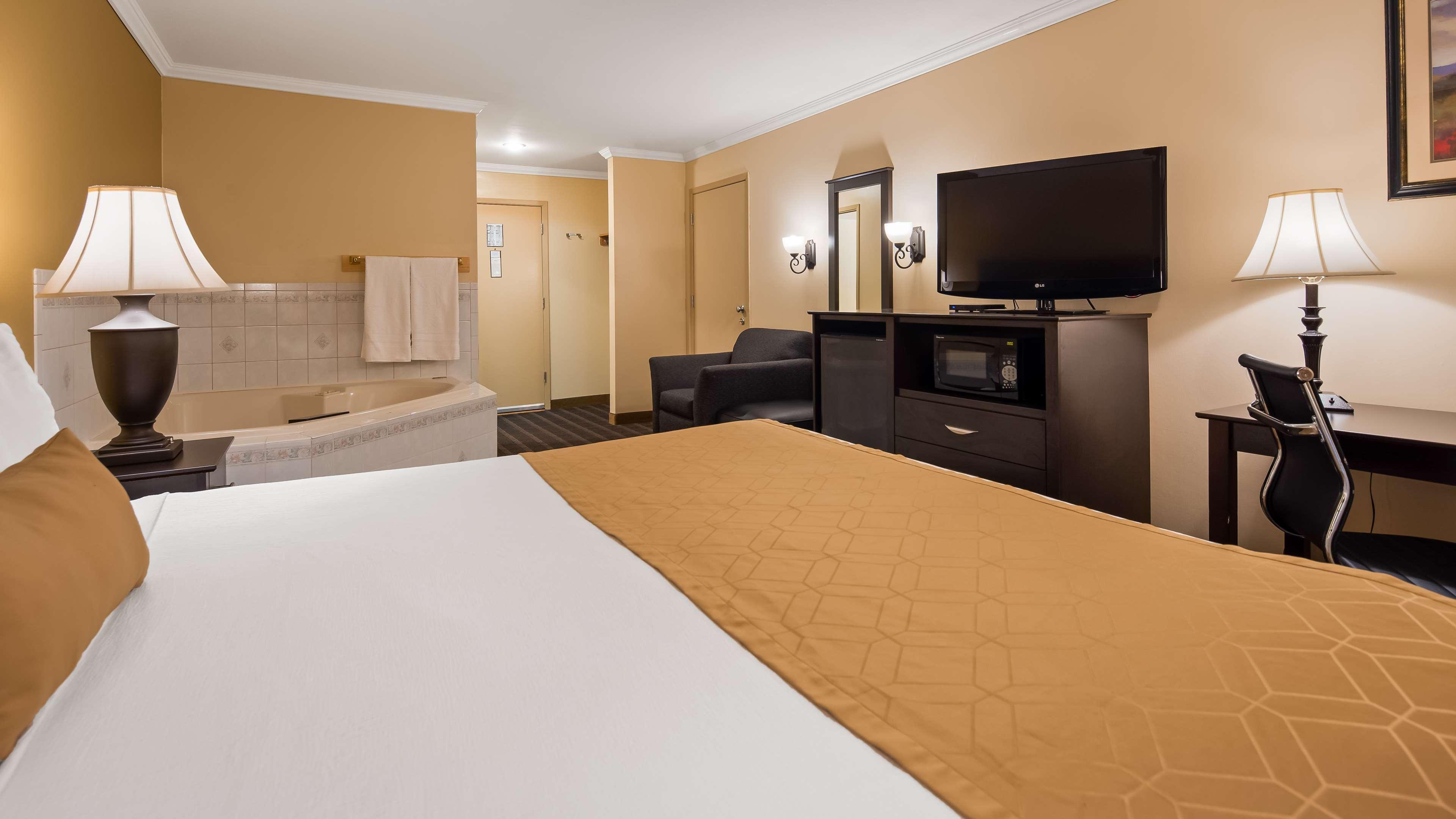 Best Western Inn & Suites Ontario Dış mekan fotoğraf