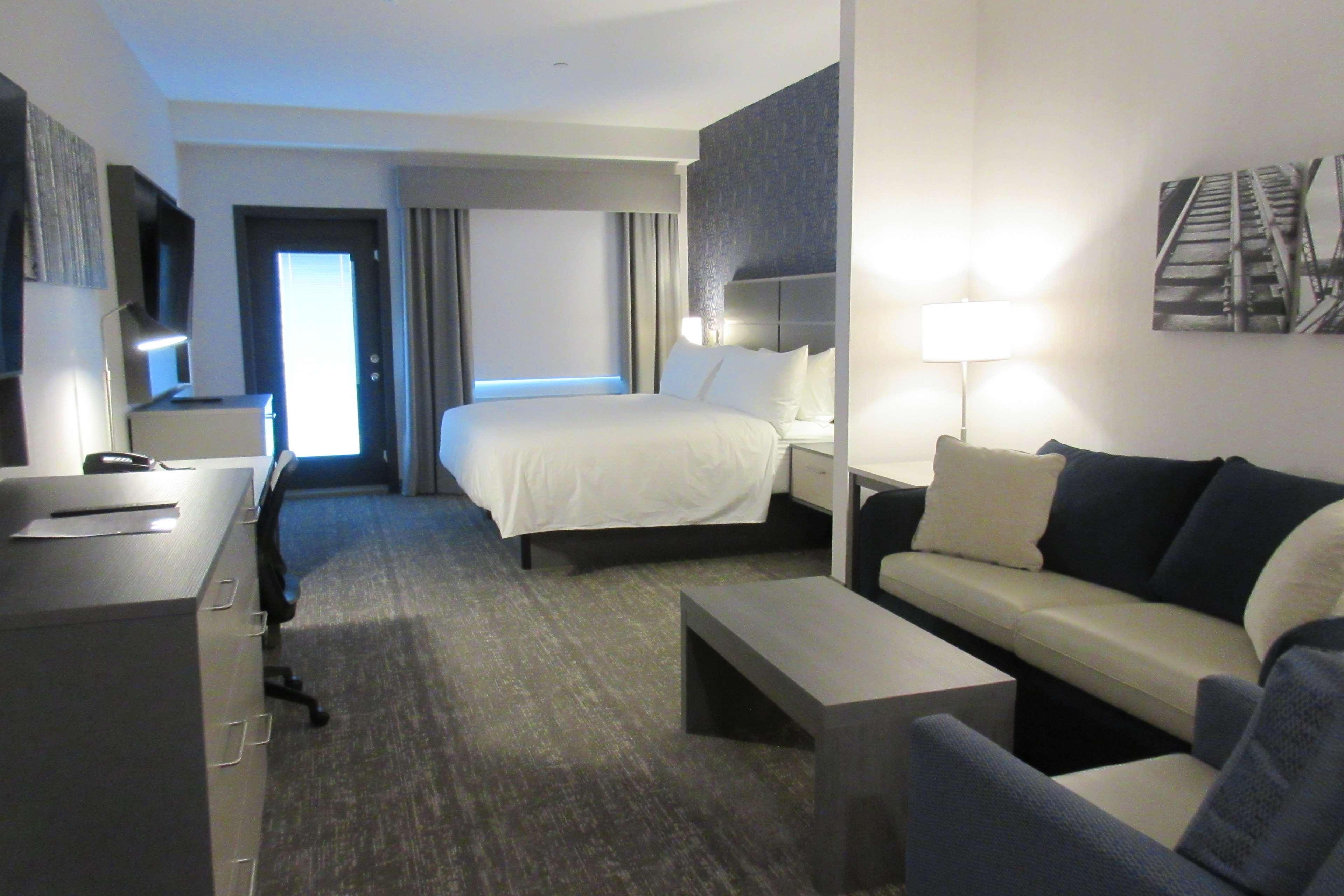 Best Western Inn & Suites Ontario Dış mekan fotoğraf