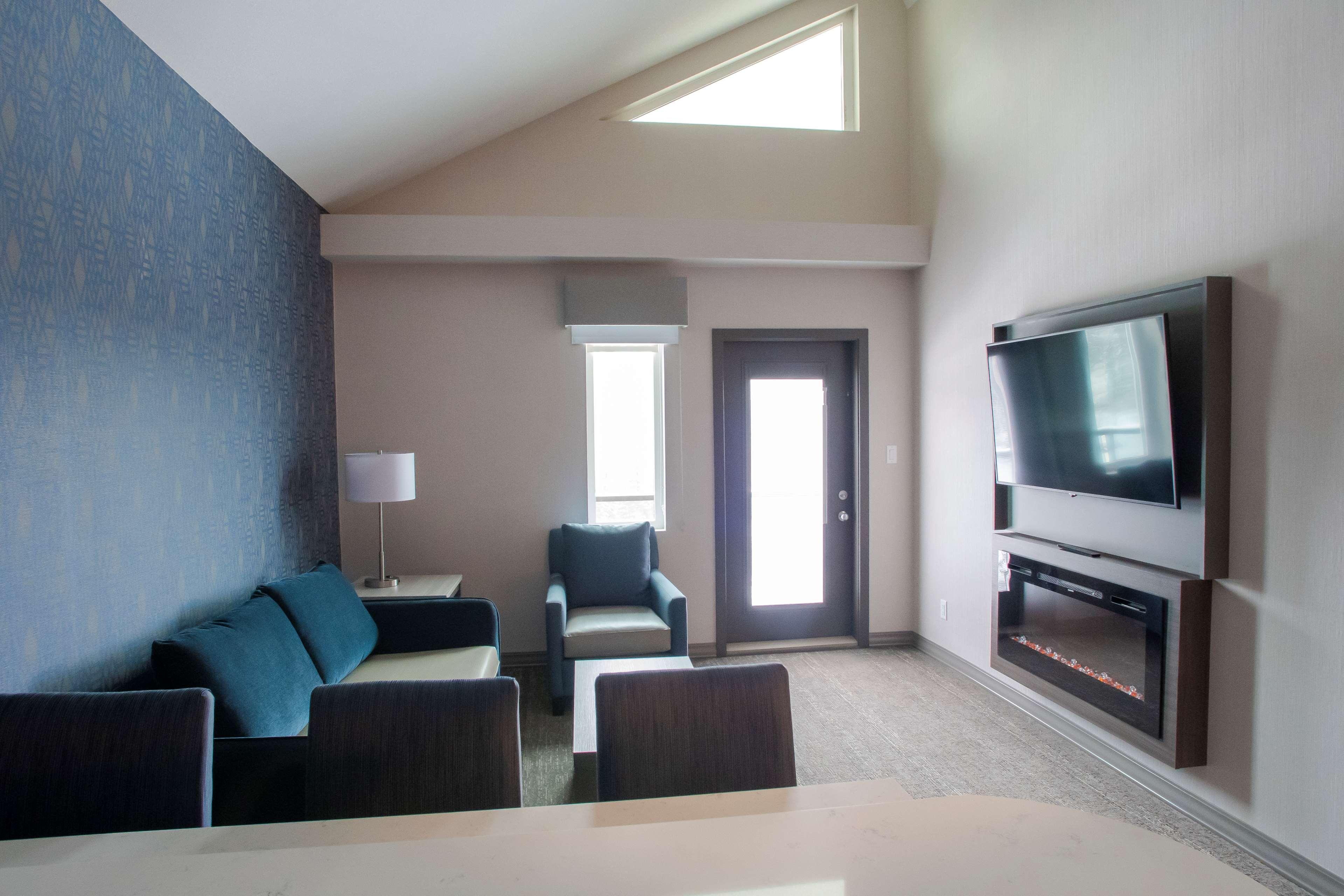Best Western Inn & Suites Ontario Dış mekan fotoğraf