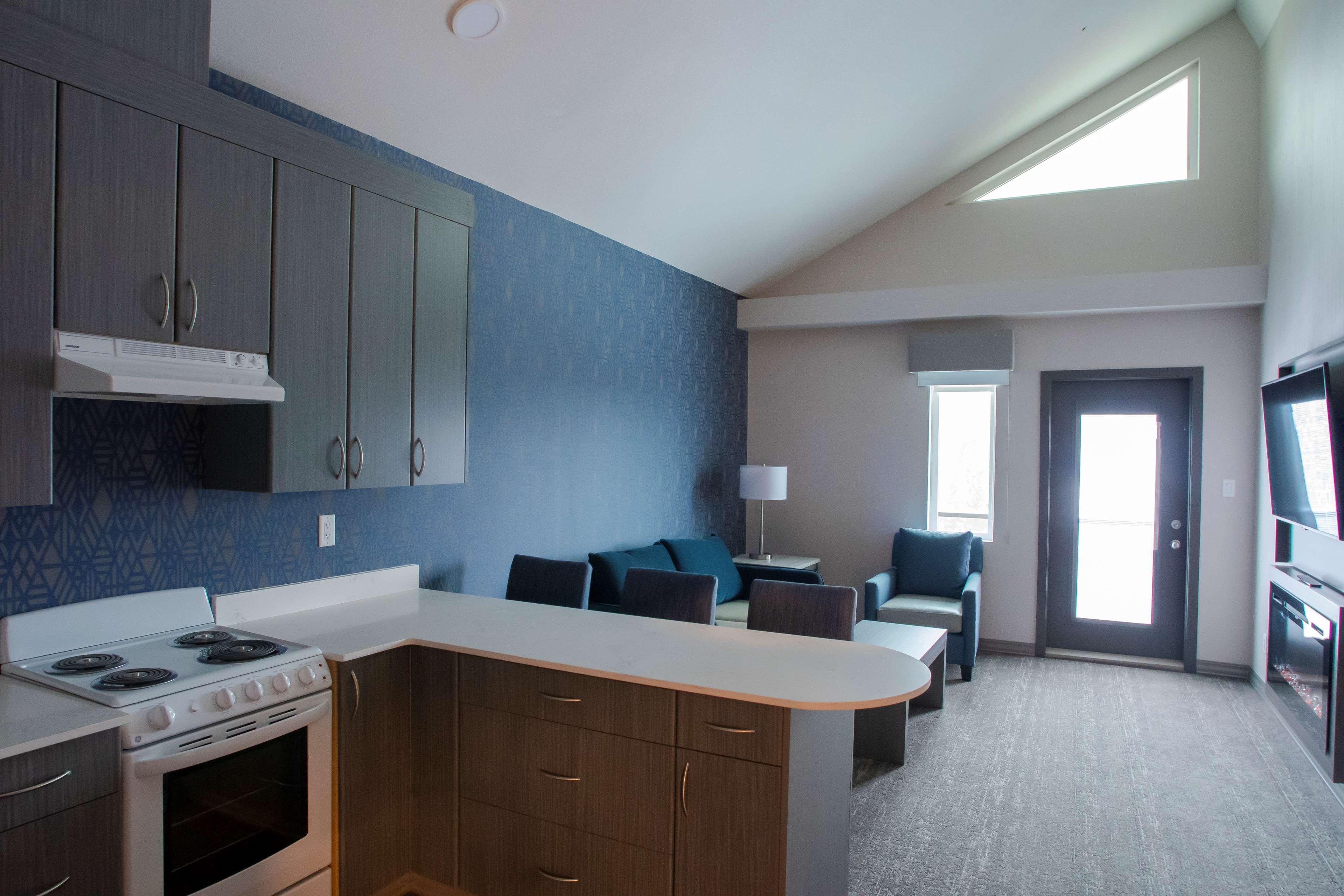 Best Western Inn & Suites Ontario Dış mekan fotoğraf